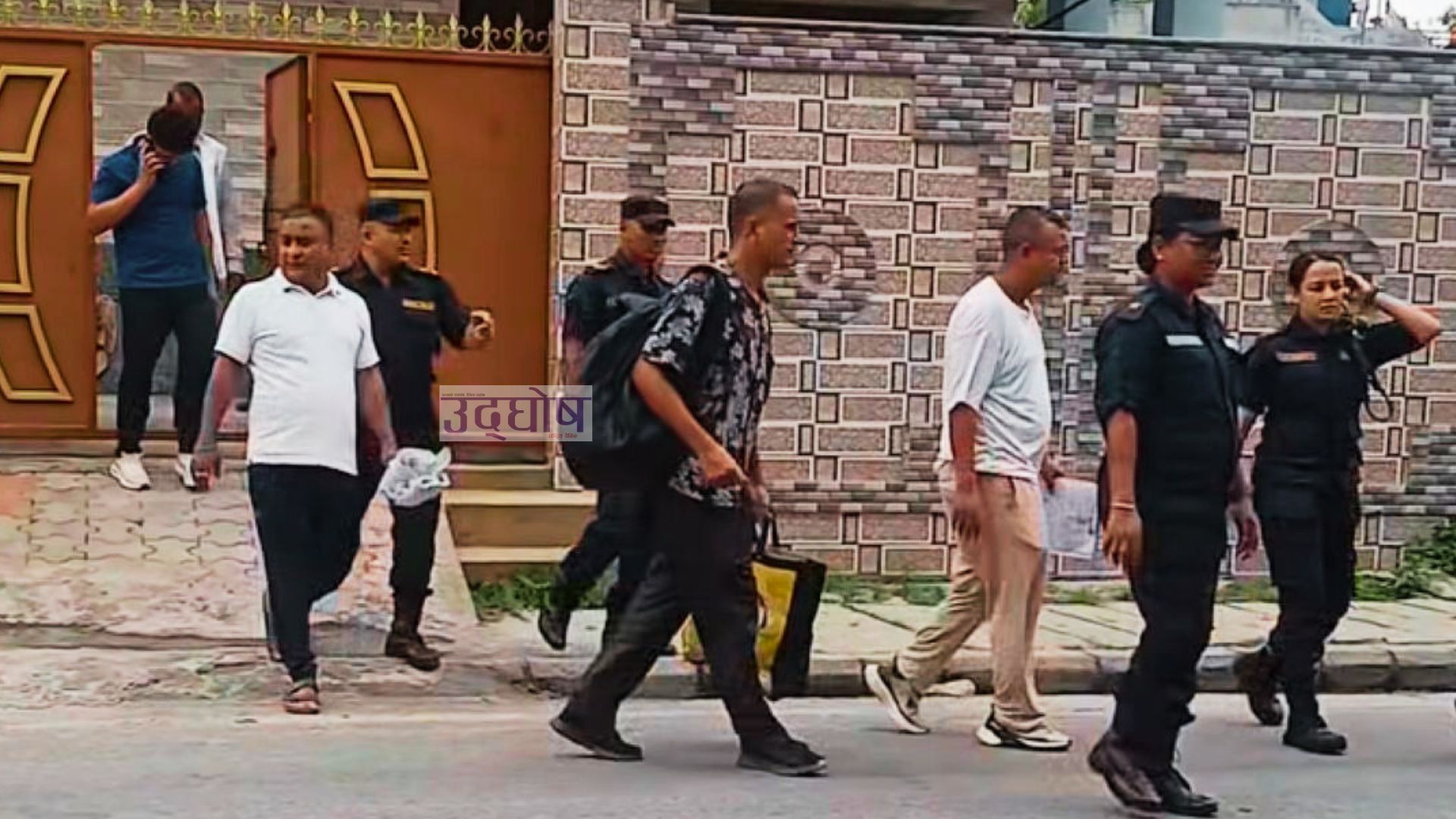 अभिषेक गिरी प्रहरी नियन्त्रणमा
