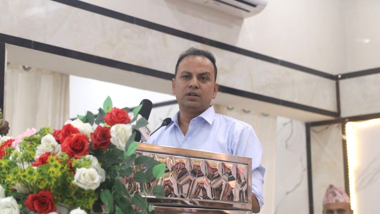 मिडियाको स्वतन्त्रता जिम्मेवारीसँग जोडिनुपर्छ : मनिष झा