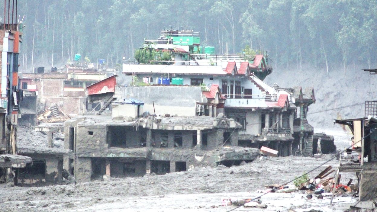 रसुवा बाढी : १ हजार ३५५ शव फेला, ४ हजार ९९३ हजार सम्पर्कविहीन