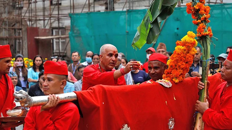शक्तिपीठमा आज फूलपाती भित्र्याइँदै